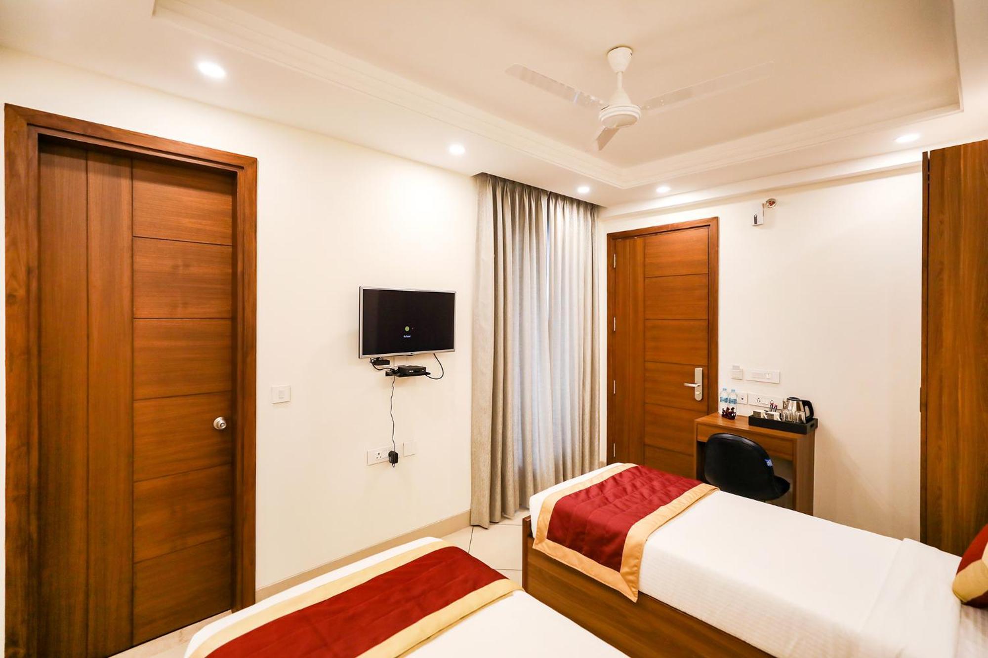 Fabhotel La Paz Stay B&B New Delhi Luaran gambar